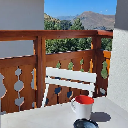 Moderne Au Pied Des Pistes, 4 Personnes, - Fr-1-516-210