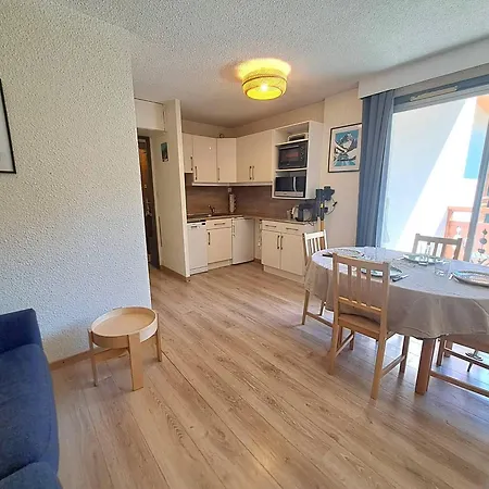 Moderne Au Pied Des Pistes, 4 Personnes, *